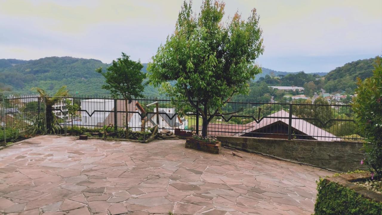 Recanto Da Familia Villa Грамаду Екстериор снимка